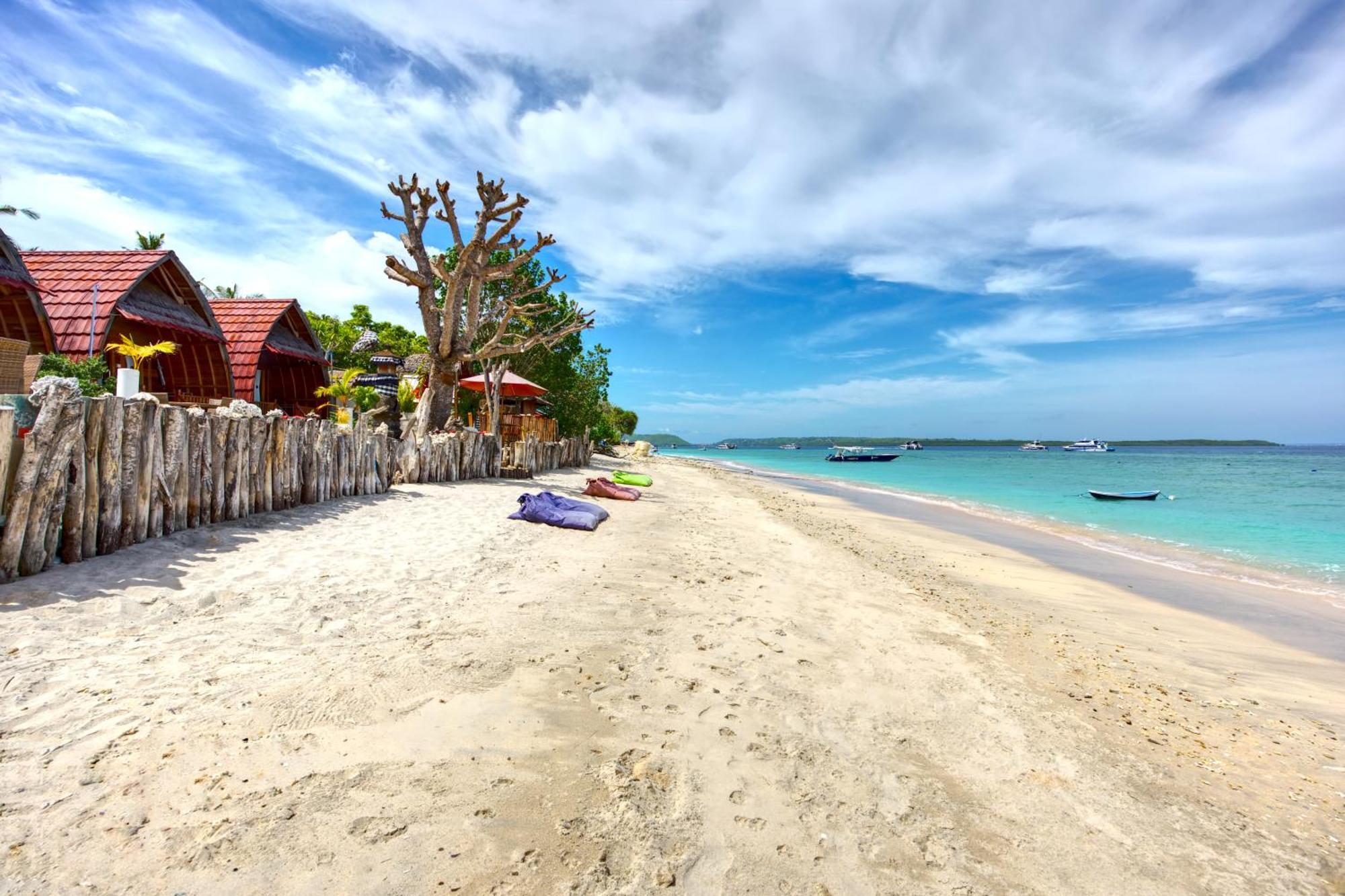 Santen Beach Bungalows Ped المظهر الخارجي الصورة