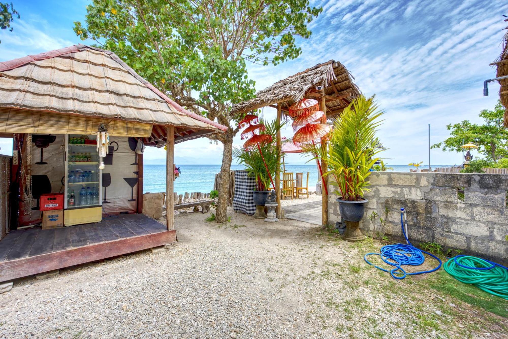 Santen Beach Bungalows Ped المظهر الخارجي الصورة